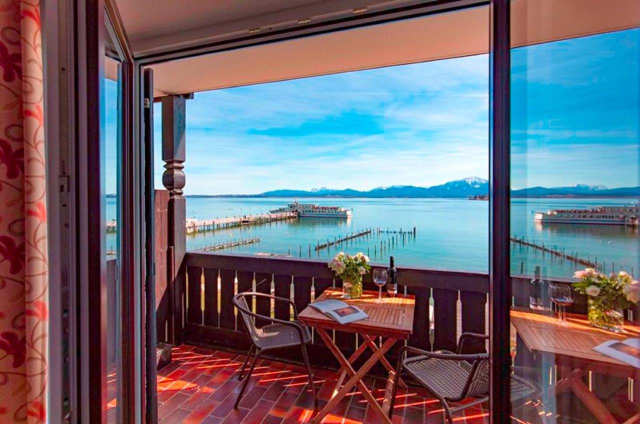 Gaestehaus Gruenaeugl Am See เกอชตัดท์ อัม คิมซี ภายนอก รูปภาพ